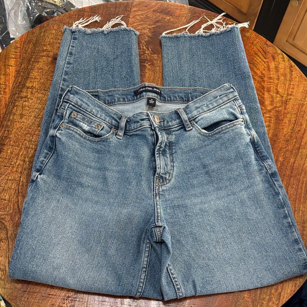 Calvin Klein Mid Rise 90's Fit Jeans